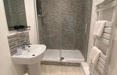 Private 1st Floor Apartment - Perfect for Port of Dover, Eurotunnel and Short Stays - Foto 11