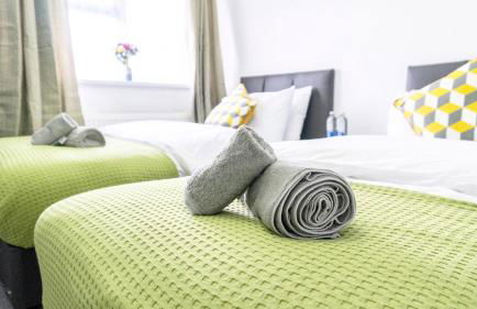 "The Cromwell" I Contractor's Haven Borehamwood I 3 - 6 Beds I Free Parking, Netflix & Sky Sports - Foto 7