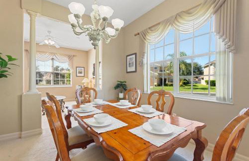 6 Bed, 2 Suites, Pool, Spa, Games Room #800 6 Bedroom Villa - Foto 55