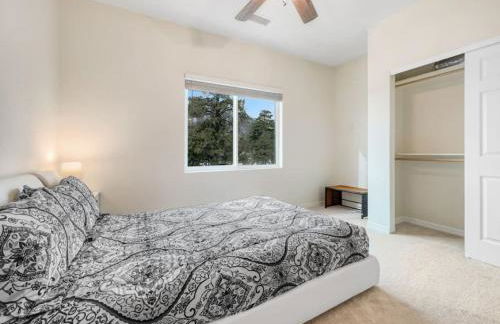 Tiny Timber Tree Home NEW - Foto 21