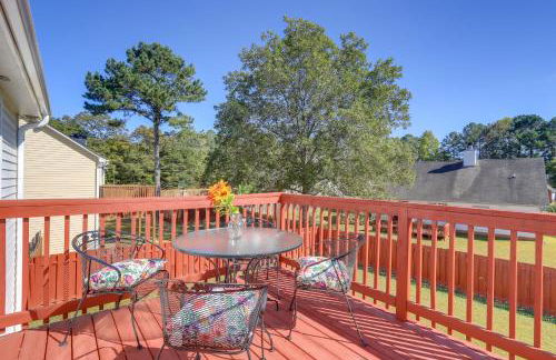 Spacious Georgia Home with Deck, Grills and Fireplace! - Foto 1