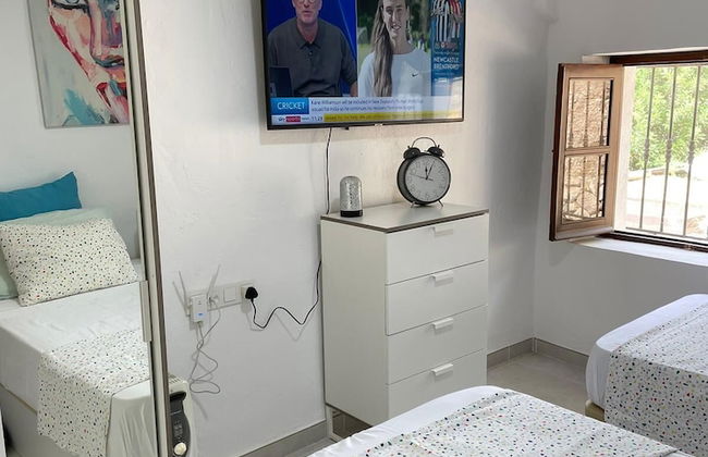 Captivating 3-bed Villa in Antas - Photo 4