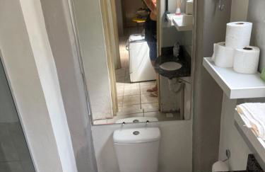 Apartamento central com pátio, 1 quadra do calçadão - Foto 3