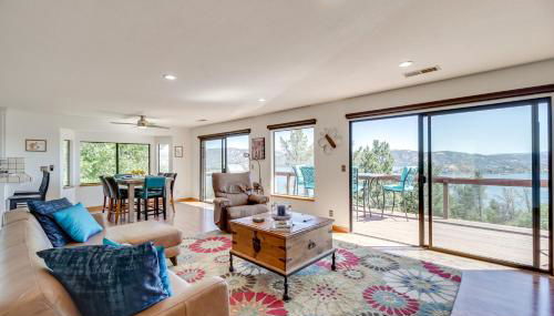 Idyllic Kelseyville Home with 2 Decks and Views! - Foto 4