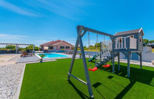 Villa Perini Dvori - Foto 1