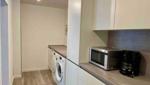 Schöne 2-Zi-Whg Küche Bad Terrasse Parken - Foto 5