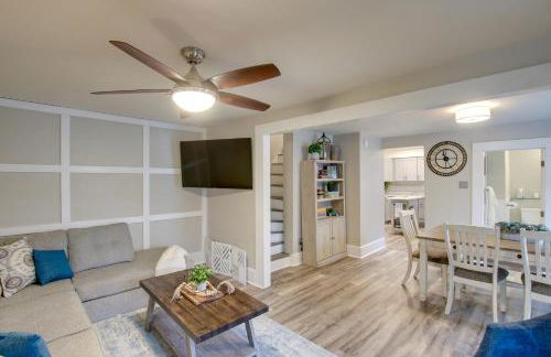 Family-Friendly House Walk to Lake Michigan! - Photo 1