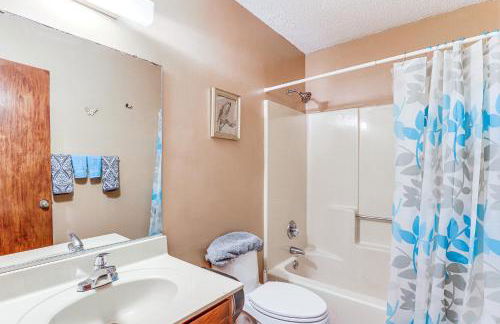 3 Mi to Dtwn Asheville Duplex with Spacious Yard! - Foto 15