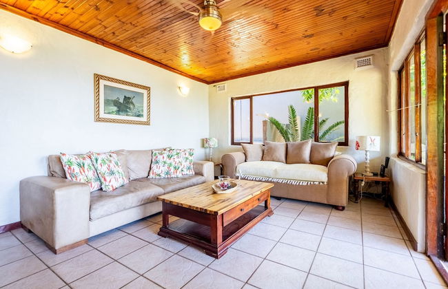 Hilltop Hideaway - Foto 13