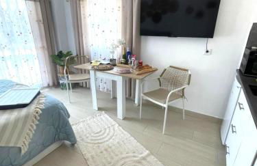 Reel Apartments- Luxury Studio with swimming pool. - Foto 16