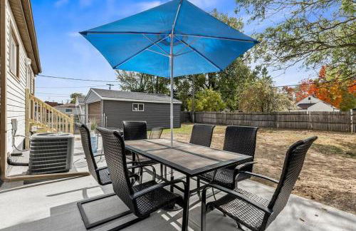 Spacious 3 Bedroom - Sleeps 8 - Central Location - Foto 12