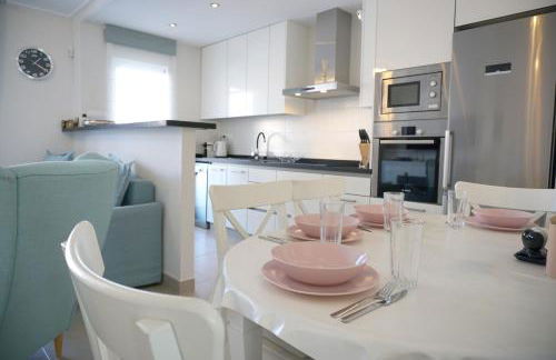 VISTA AZUL - Punta Prima - SPA y Piscina - Foto 9