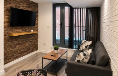 One bed apartment - City Centre - Photo 1