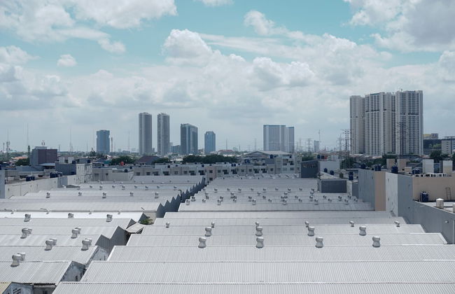 Fully Furnished 1BR Apartment at Vittoria Residence - Photo 14