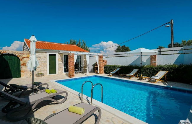 Villa With Private Pool and Terrace - Foto 1