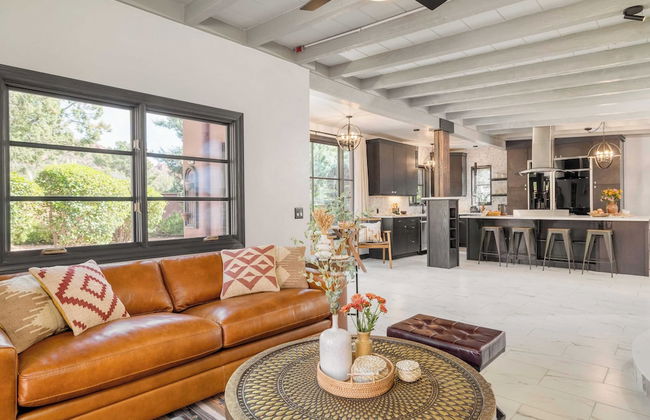 Mystic Sunset by Avantstay Thunder Mountain View + Pool, Driving Range, Casita - Photo 32