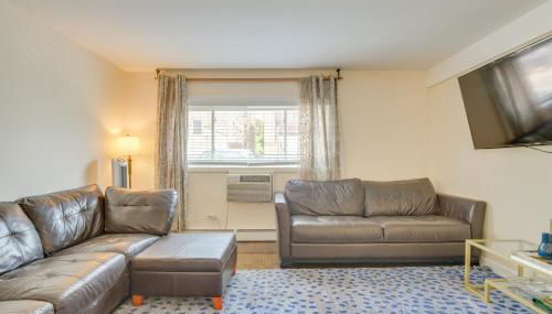 Walk to Train Convenient Skokie Condo! - Foto 4