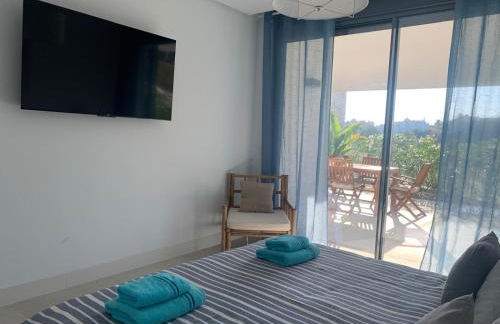 Luxury Blue Maritimo 2 Bedrooms Apartment Artola Homes Cabopino - Photo 46