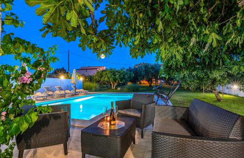 Villa Kutija with heated pool - Foto 43