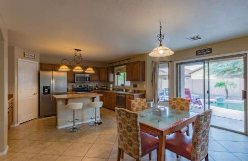 Desert Oasis Amazing Pool Waterfall Firepit Office - Foto 32