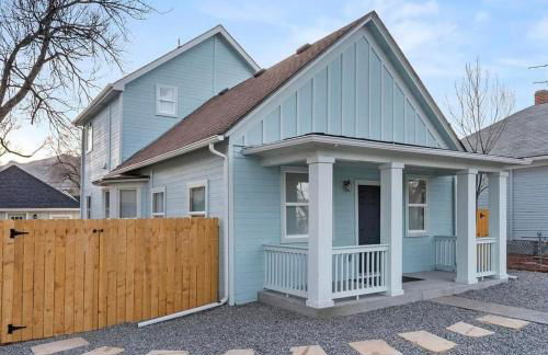 Baby Blue - Hot Tub Easy Access to Top Locations - Foto 6