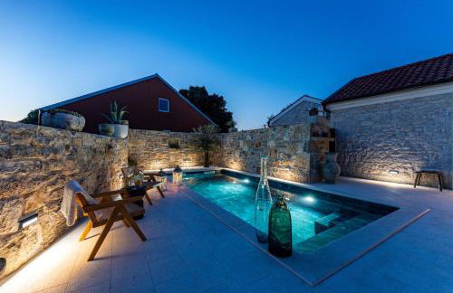 Cortile House - Photo 48