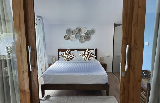 Joy Beach Villas - Photo 25