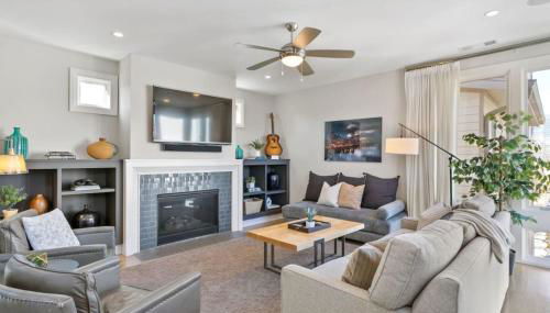 Downtown w Rooftop Deck 4 Bedrooms 3 Baths - Foto 3