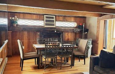 The Arts & Crafts House with Skylights, Deck, Jetted Bathtub - Foto 25