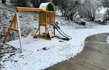 Heaven Heights - HotTub, Pet Friendly, EV Outlet, Pool Table, Game Room, BBQ, FirePit, Library - Foto 9