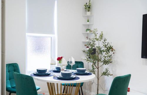 Beautiful 1 Bedroom Apartment with Garden - Clapham Common - Minutes to Central London - Photo 12