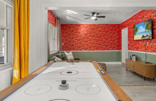 Game Filled Orlando Retreat with Patio and Grill - Foto 18