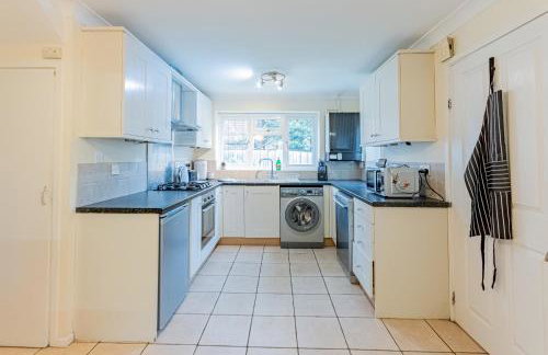 Comfortable 4-bedroom home Bicknacre - Pass the Keys - Foto 24