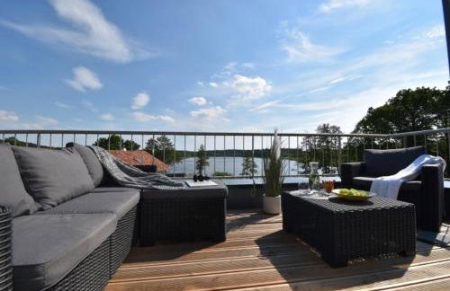 Exklusives Ferienhaus am See mit Hund, Sauna, Garten, 140qm - Foto 1