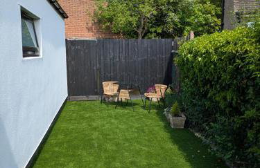 Bright one bedroom apartment with garden - Foto 15