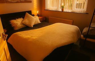 Lister Park Bradford 2bed Detached Cottage House Parking Cinema Screen Games Room - Foto 8