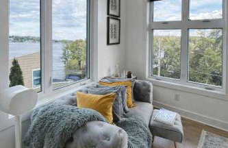 Modern Lakeview Home with Private Dock Sleeps 5 - Foto 27