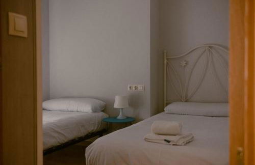 Espectacular Ático de 2 dormitorios con garaje y terraza privada de 30 m2 - Foto 4