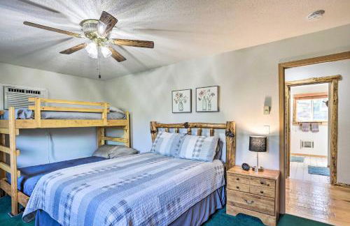 Spacious Black Hawk Home with Furnished Deck! - Foto 28