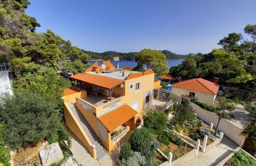 Apartments by the sea Sobra, Mljet - 7531 - Foto 1