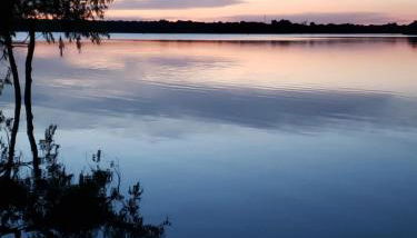 Lake front Studio - Photo 1