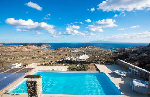 Amallini Suites Mykonos - Photo 18