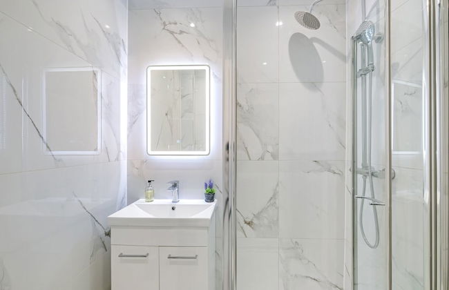 Modern 1 Bedroom Apartment - Camberley - Foto 41