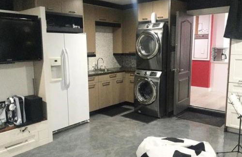 Chic 3 BR Private Pool Home in Lehigh Acres - Foto 49