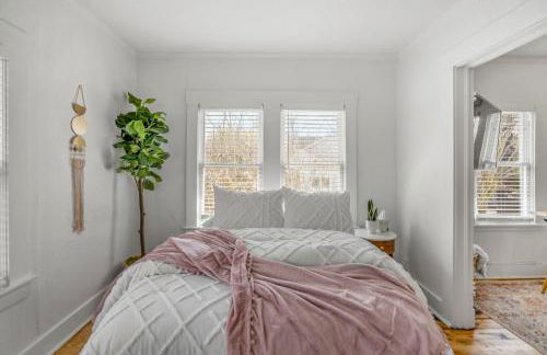 Historic Heights Boss Babe Bungalow - Foto 15