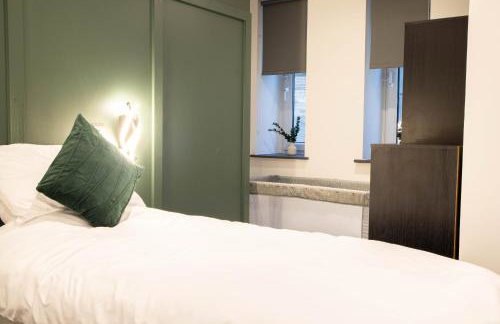 Central Bradford 1 Bed With Super King Bed Workspace WiFi & Netflix - Foto 22