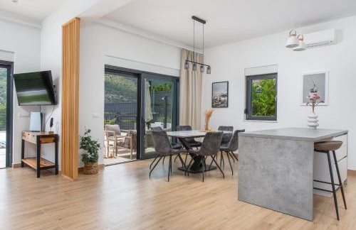 Villa Nacle with Heated Pool and Large Playground near Omis and Split - Photo 15