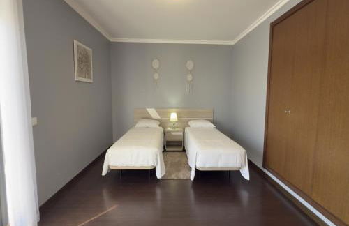 Terracos Da Meia Praia - Foto 23