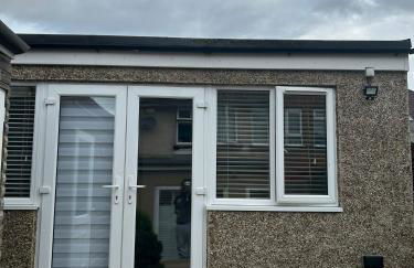 Cozy 1 bedroom, Private Entrance! - Foto 1