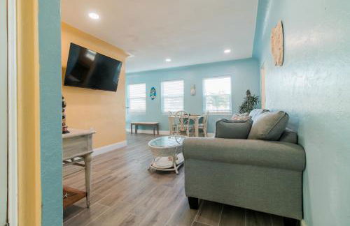 Gorgeous Beach Condo - Photo 12